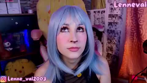 Snapshot of lenneval chatting on July 6, 3:36 am Val online show from July 6, 3:36 am