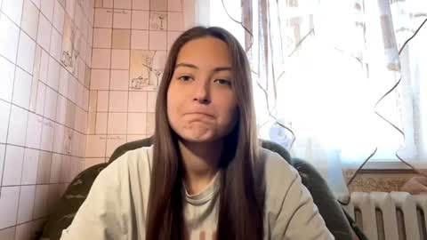 Hellomy name is Natalyits my first day here nice to meet you Give me 50 thumbs ups online show from April 22, 1:45 pm