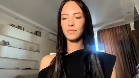 Snapshot of lenorahysquierdo chatting on July 12, 3:25 pm Lily online show from July 12, 3:25 pm