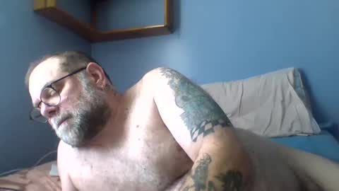 leo71313 online show from November 2, 5:37 pm