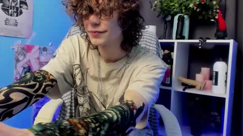 Leo online show from March 4, 10:27 pm