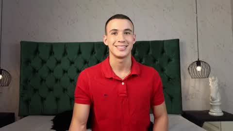 leo online show from December 11, 1:58 am