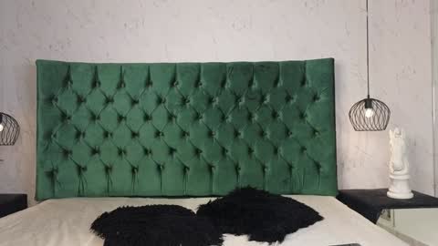 leo online show from January 9, 4:30 am