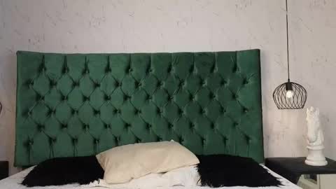 leo online show from March 7, 3:19 am