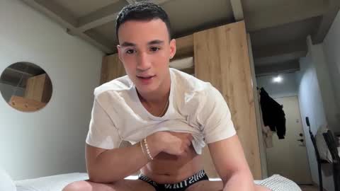 leo online show from November 6, 6:25 am