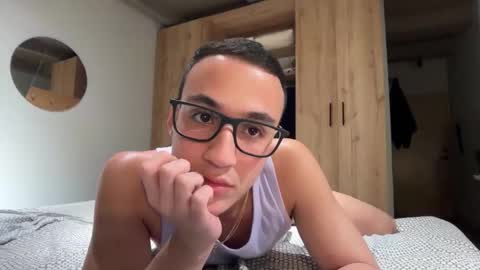 leo online show from November 21, 5:50 am