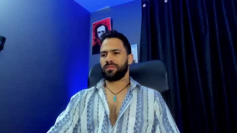 Leo  Diaz online show from March 4, 1:23 am