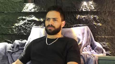 Leo  Diaz online show from October 23, 1:27 am