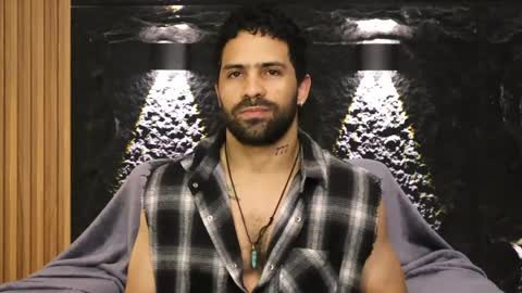 Leo  Diaz online show from April 6, 10:44 pm