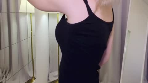  Ashly  online show from December 2, 3:14 pm