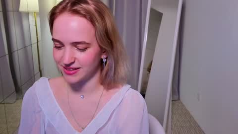  Ashly  online show from December 4, 6:50 pm