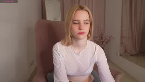  Ashly  online show from January 13, 3:15 pm