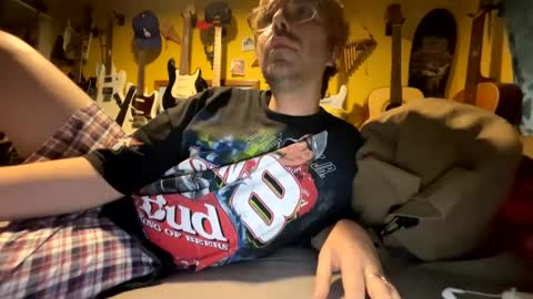 Snapshot of leo_rogers chatting on September 18, 7:21 am leo_rogers online show from September 18, 7:21 am