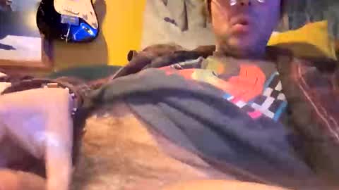 Snapshot of leo_rogers chatting on January 15, 1:32 am leo_rogers online show from January 15, 1:32 am