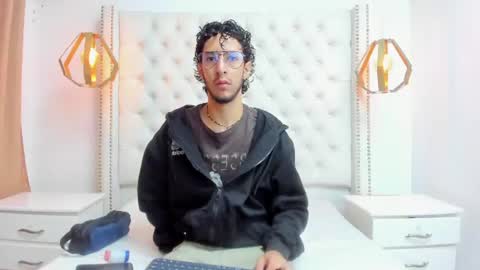 LEO online show from June 25, 12:20 pm