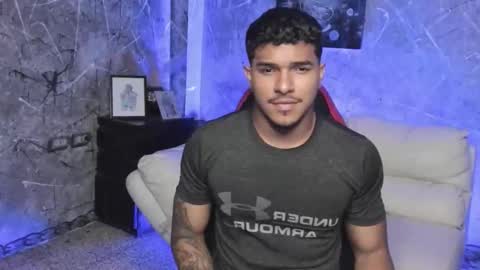 Leo independent model online show from November 11, 1:27 am