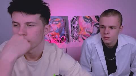 Snapshot of leo_valor chatting on December 3, 12:25 pm leo_valor online show from December 3, 12:25 pm