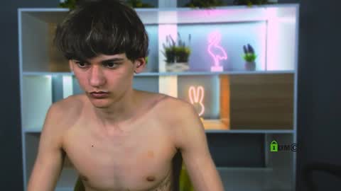 Snapshot of leo_valor chatting on March 24, 8:03 pm leo_valor online show from March 24, 8:03 pm