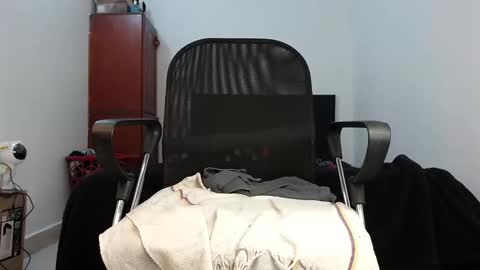 Snapshot of leobardostik chatting on September 27, 5:40 pm leo online show from September 27, 5:40 pm