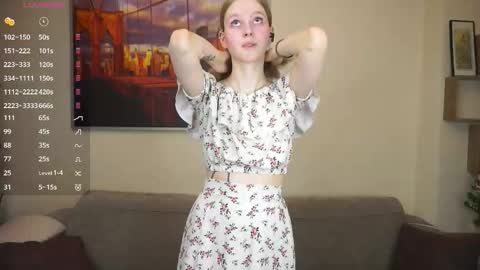 Hello Im Roxy Im just starting my journey here so lets get acquainted online show from February 25, 7:23 pm