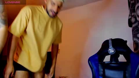 Leon Hart online show from October 18, 11:27 pm