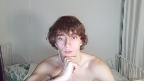 Leon online show from May 11, 4:04 pm