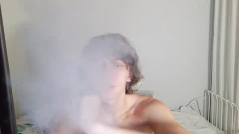Snapshot of leon_heart666 chatting on June 16, 3:03 pm Leon online show from June 16, 3:03 pm