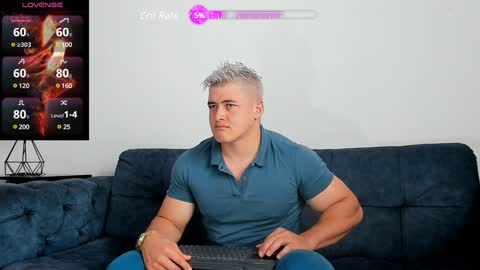 Leon Smoron online show from January 6, 2:14 pm