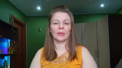 Leona tracie online show from July 8, 7:51 pm