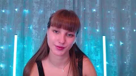 Snapshot of leonaalove chatting on September 28, 1:44 am Leonaalove online show from September 28, 1:44 am