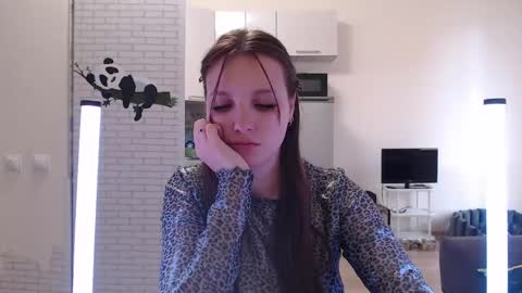Snapshot of leonaalove chatting on April 23, 1:13 pm Leonaalove online show from April 23, 1:13 pm
