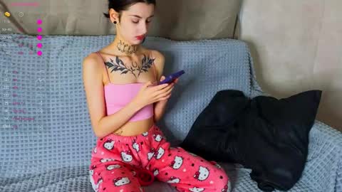 Donna online show from November 24, 2:50 pm