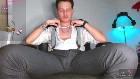 iam leonal online show from December 7, 11:23 pm