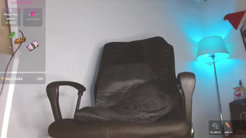 iam leonal online show from December 19, 9:49 pm