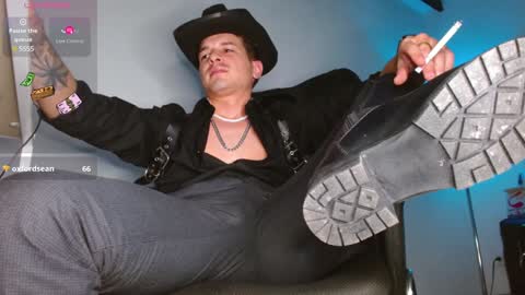 iam leonal online show from January 23, 10:11 pm