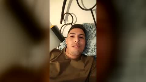 Snapshot of leonardo026c chatting on July 21, 3:20 am leonardo026c online show from July 21, 3:20 am