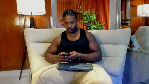 Leandro jones online show from February 23, 2:31 am