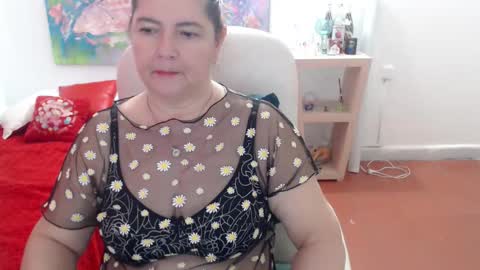 Snapshot of leonela_69 chatting on February 21, 2:29 pm leonela online show from February 21, 2:29 pm