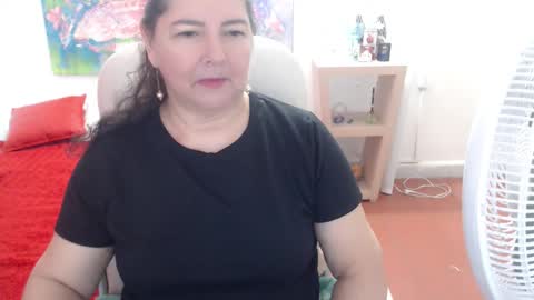 Snapshot of leonela_69 chatting on February 24, 1:03 am leonela online show from February 24, 1:03 am