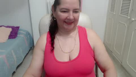 Snapshot of leonela_69 chatting on July 14, 12:35 am leonela online show from July 14, 12:35 am