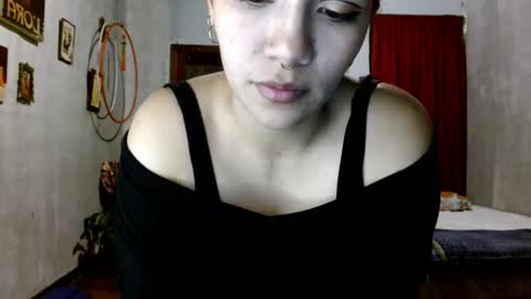 Snapshot of leonelablues chatting on September 16, 4:24 am leonela online show from September 16, 4:24 am