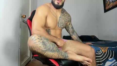 Snapshot of leonidas_k18 chatting on June 30, 8:32 pm ANDRES online show from June 30, 8:32 pm