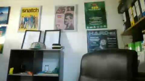 Snapshot of leonidascum chatting on July 9, 11:47 am leonidascum online show from July 9, 11:47 am