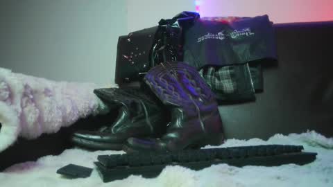 Lenardo jaramillo online show from December 3, 12:06 pm