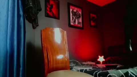 Snapshot of leonnardojaramillo chatting on February 7, 6:11 pm Lenardo jaramillo online show from February 7, 6:11 pm