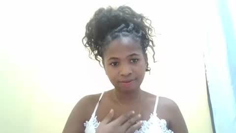 leonnetta online show from April 21, 8:23 pm