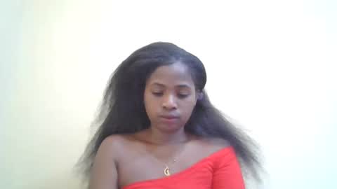 leonnetta online show from April 28, 8:25 pm