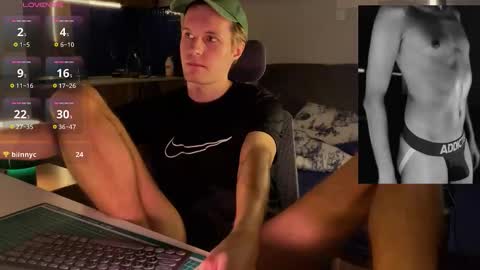 Leon online show from February 12, 6:36 pm