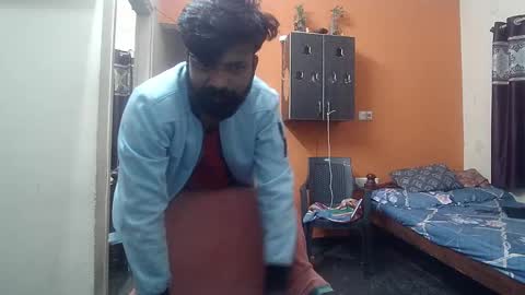 Snapshot of leosbroad chatting on December 3, 3:00 pm Leo online show from December 3, 3:00 pm