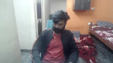 Snapshot of leosbroad chatting on December 29, 3:46 pm Leo online show from December 29, 3:46 pm